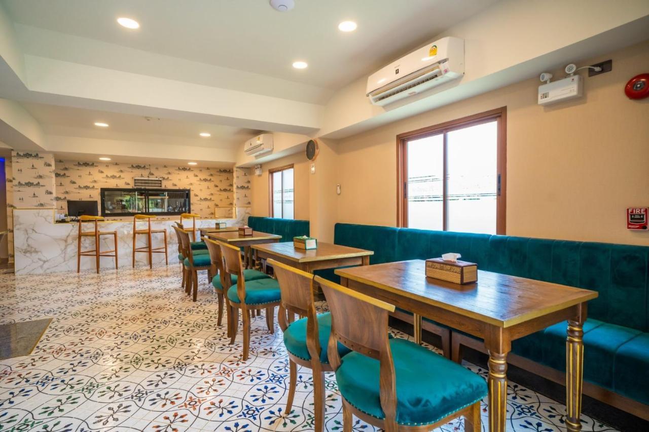 Siri Nakornpink Chiang Mai Hotel Sha Plus Extérieur photo