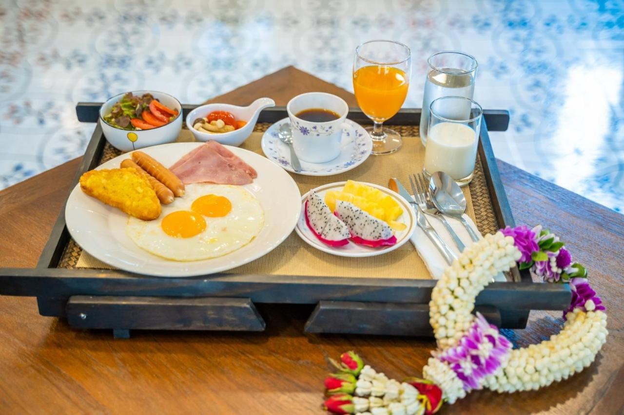 Siri Nakornpink Chiang Mai Hotel Sha Plus Extérieur photo